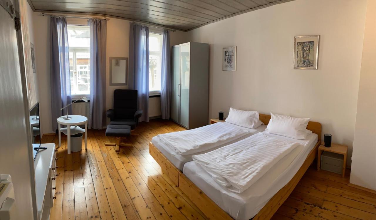 Gasthaus Zur Sonne Rhodt unter Rietburg Eksteriør bilde